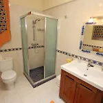 Parlour Apartment *